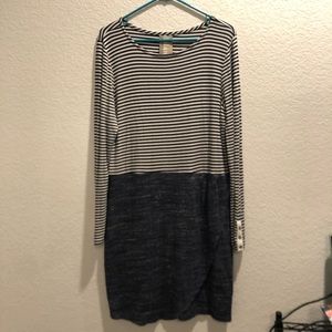 Dolan left Coast Collection long sleeve dress